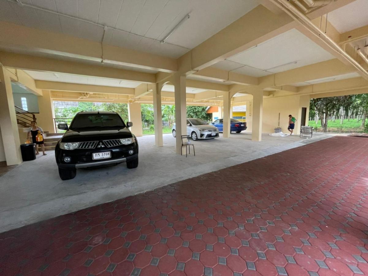 บ้านบัว เมืองใหม่ Baanbua Muangmai Apartment *