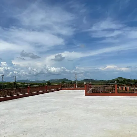 บ้านบัว เมืองใหม่ Baanbua Muangmai Ban Muang Mai Exterior photo
